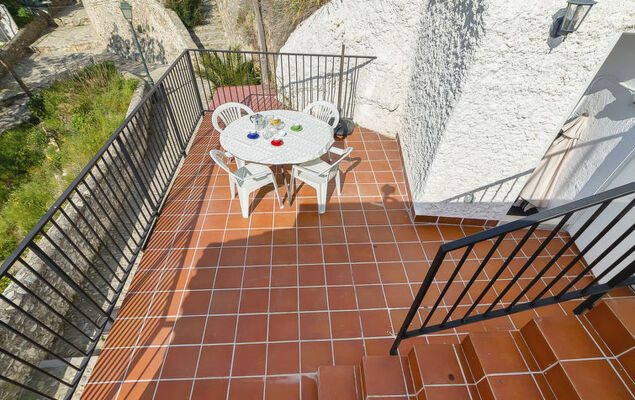 Cueva de Lindaraja - Photo 30